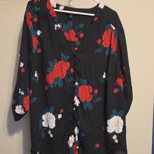 Torrid Floral Black and Red Women's Top